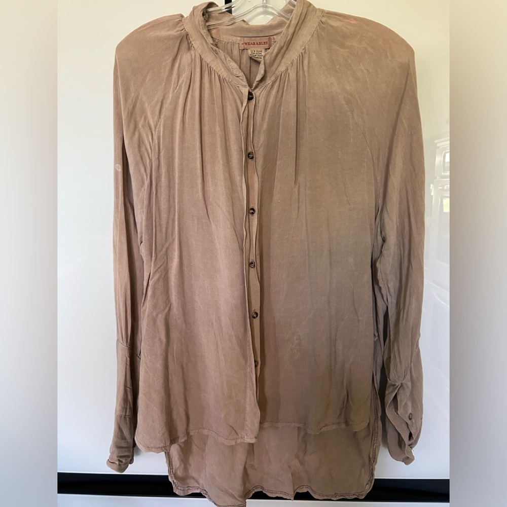 Wearables lightweight high low shirt